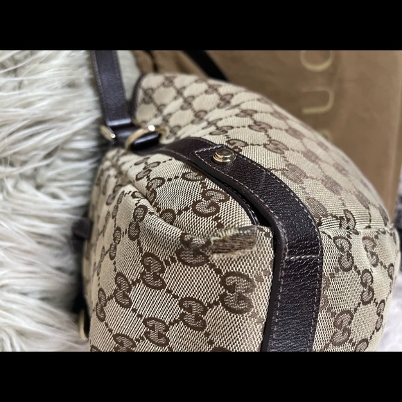 Authentic GG Gucci Canvas Abbey Tote - Picture 12 of 16
